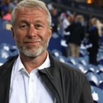 Starmer tells Abramovich to ‘pay up now’ or face court