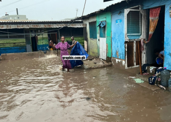 14 children rescued as floodwaters wreak havoc in Tema Manhean 3 14 children rescued as floodwaters wreak havoc in Tema Manhean