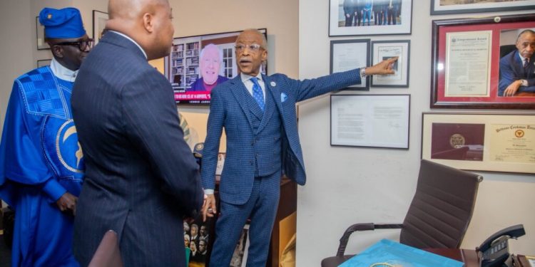 al sharpton backs ghanas un push to declare slave trade gravest crime against humanity