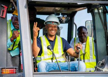 Deputy minister breaks ground for Bole SHS infrastructure boost