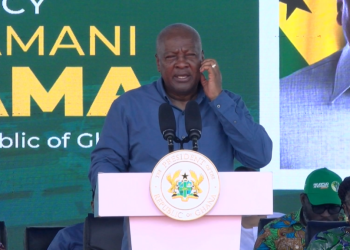 Eastern Region: Mahama orders free fertiliser distribution for farmers