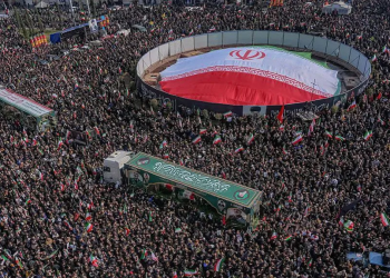 ‘Fingers on the trigger’: Deadly warnings for Iranians being urged to take action.