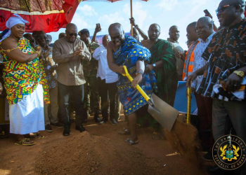 Mahama breaks ground for 24-Hour Economy market at Dormaa Ahenkro
