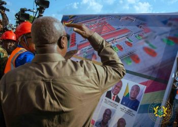 Photos: Mahama cuts sod for 24-hour economy market at Dormaa Ahenkro