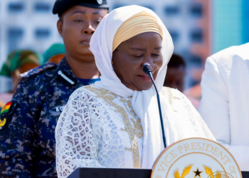 Photos: Vice President joins Muslims for Eid-ul-Fitr prayers at State House forecourt
