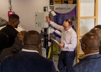 UK–Ghana study tour strengthens partnership on roads and future transport systems 5 UK–Ghana study tour strengthens partnership on roads and future transport systems