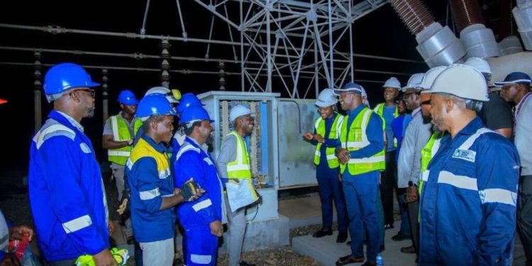 energy minister assures swift restoration of power after akosombo substation fire