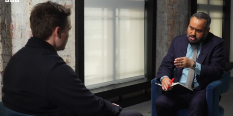 palantir uk boss says its up to militaries to decide how ai targeting is used in war