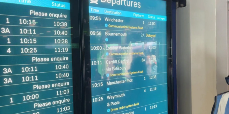 major rail disruption expected in southern england until end of day