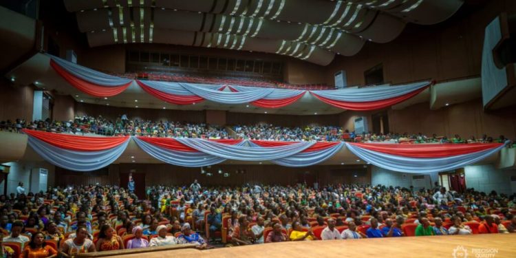 dti graduates over 1500 master crafts persons smes to drive formalisation of ghanas informal sector
